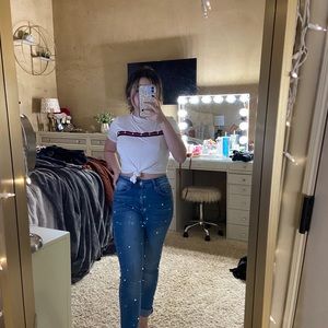 pearl lined cropped t shirt tie front